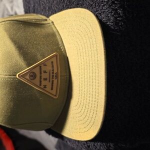 Neff snapback